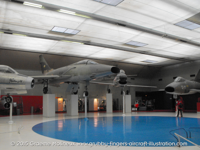 Le_Bourget_Air_Museum_Gallery_2010_25_GrubbyFingers