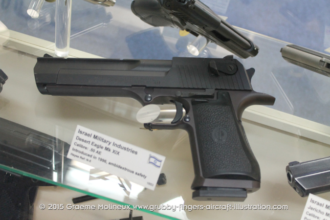 Lithgow_Small_Arms_Factory_Museum_Gallery_2014_12_GrubbyFingers