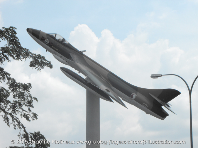 Singapore_Air_Force_Museum_Gallery_2011_22_GrubbyFingers