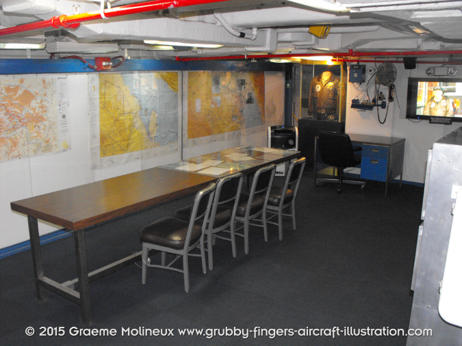 USS_Midway_Museum_Gallery_San_Diego_42_GrubbyFingers