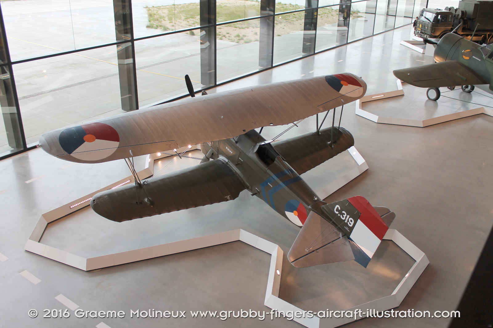 Curtiss_P-6E_Walkaround_C319_Netherlands_Military_Museum_2015-01_GraemeMolineux