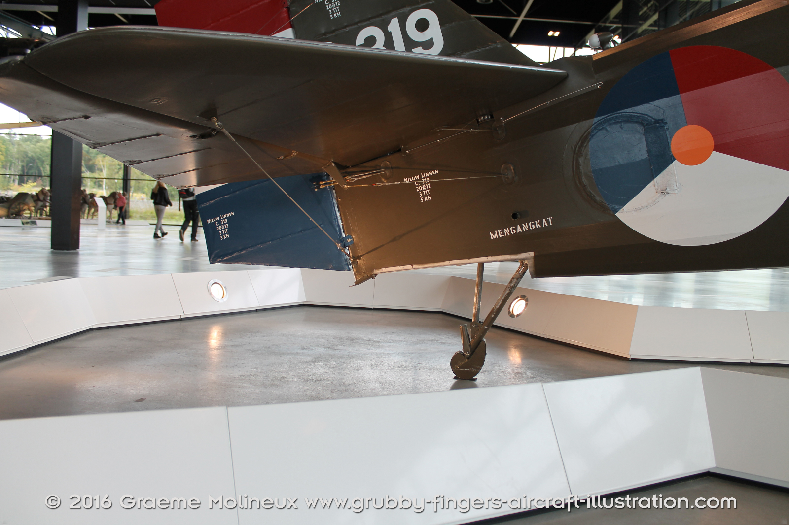 Curtiss_P-6E_Walkaround_C319_Netherlands_Military_Museum_2015-10_GraemeMolineux