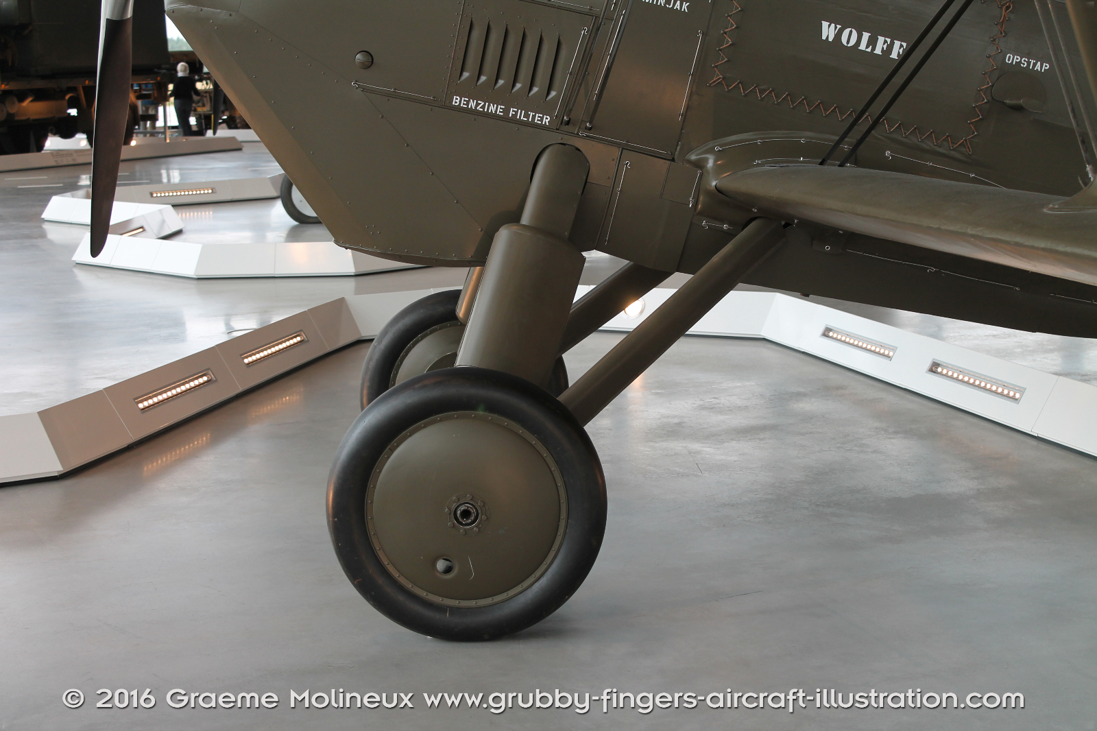 Curtiss_P-6E_Walkaround_C319_Netherlands_Military_Museum_2015-28_GraemeMolineux