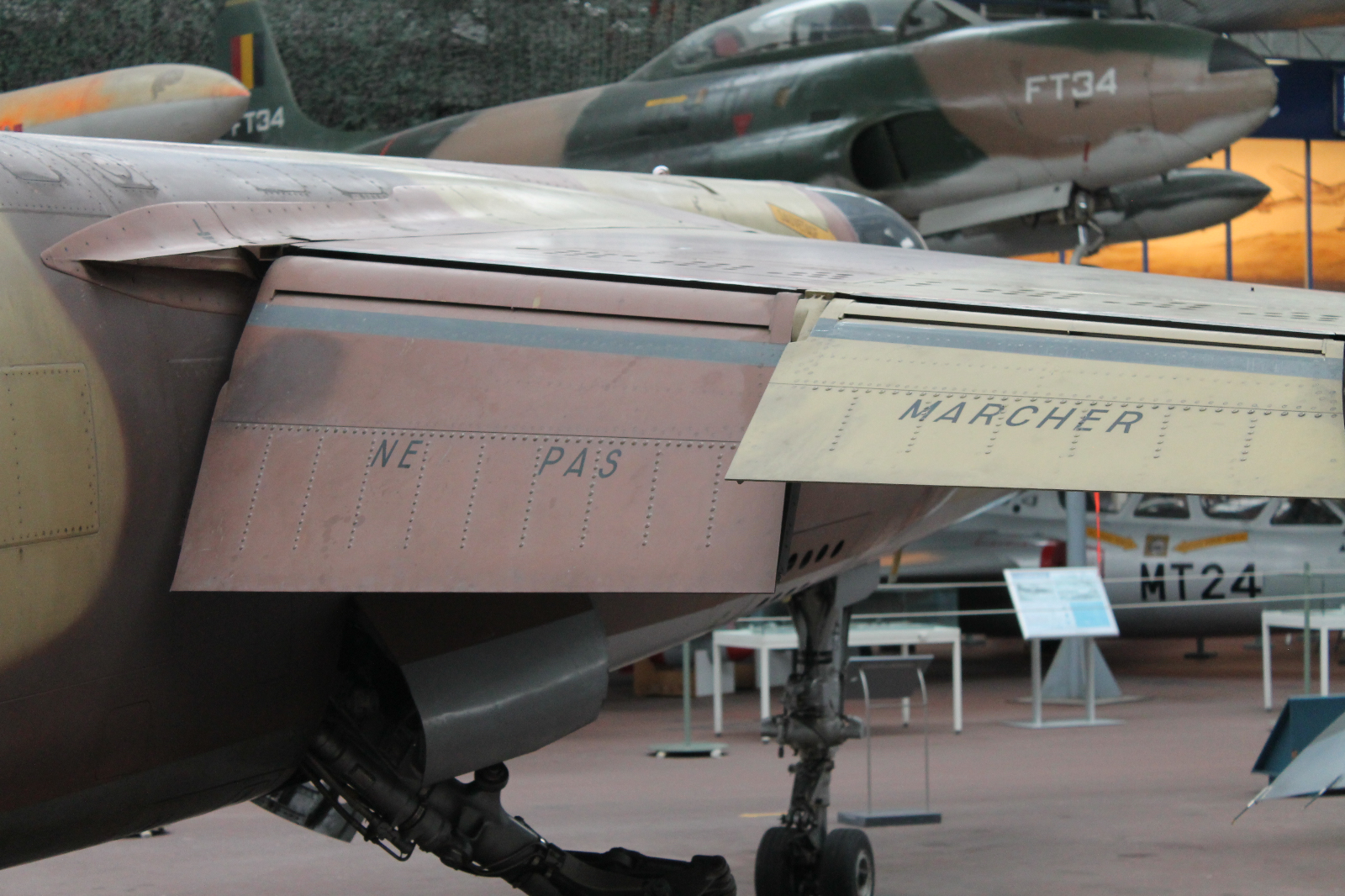 Dassault_Mirage_F1c_Walkaround_33-LA_French_24_GraemeMolineux