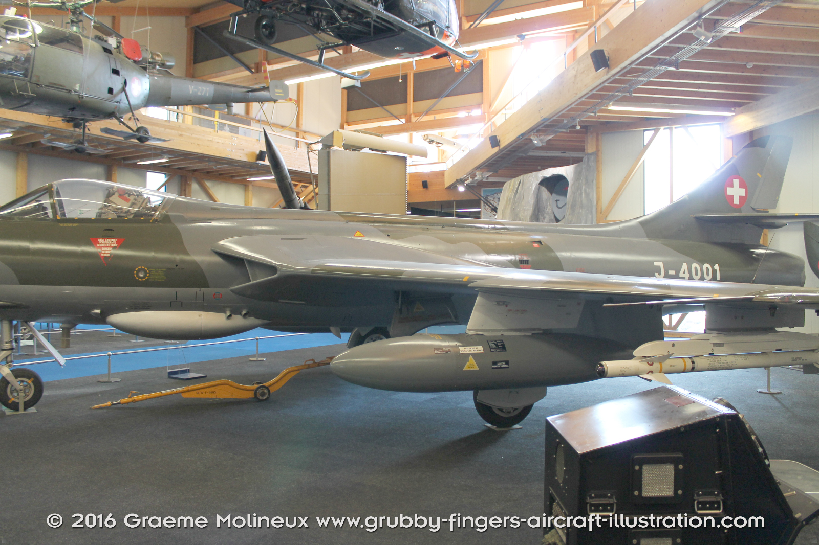 HAWKER_Hunter_J-4001_Swiss_Air_Force_Museum_2015_13_GrubbyFingers