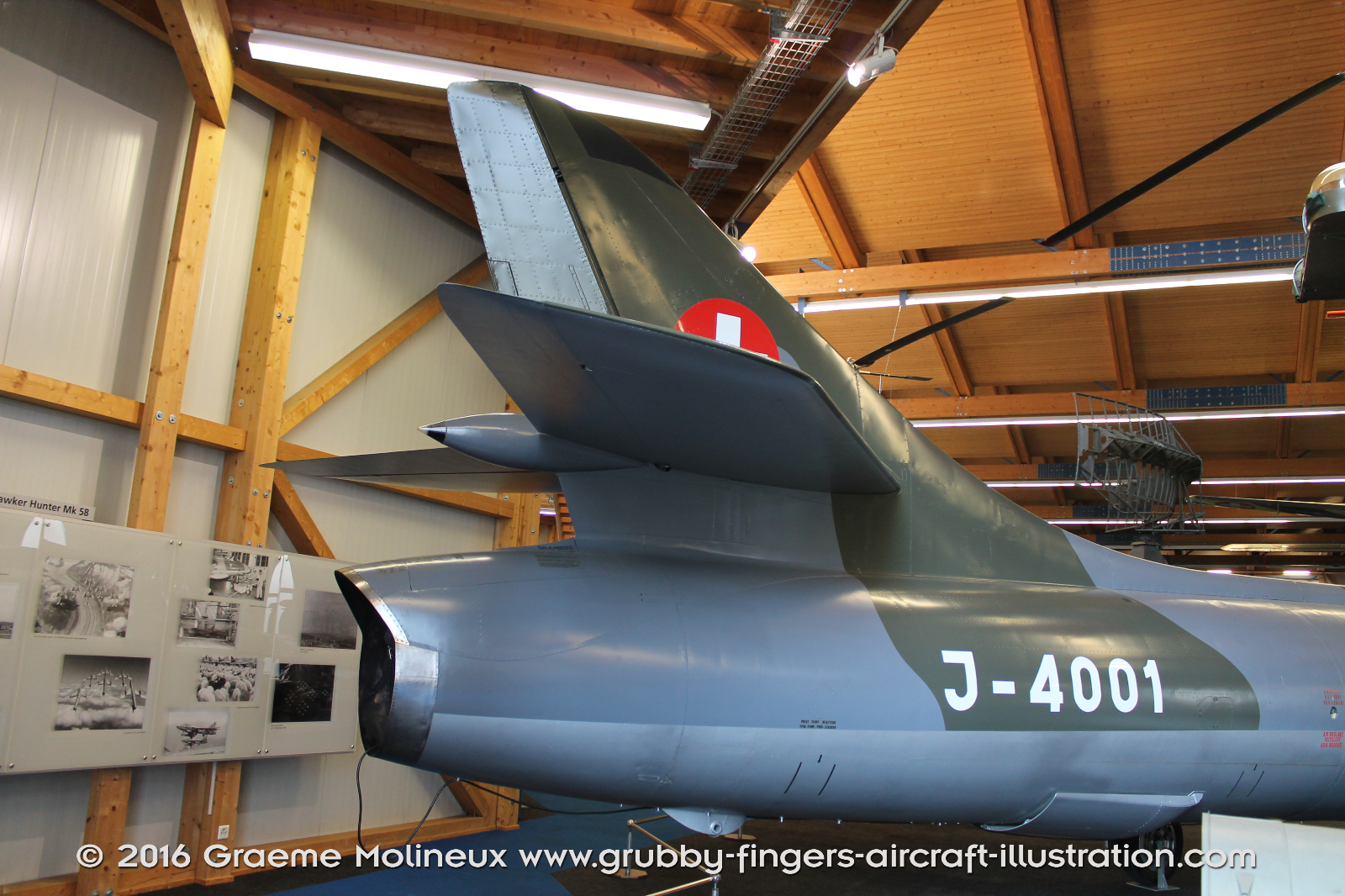 HAWKER_Hunter_J-4001_Swiss_Air_Force_Museum_2015_21_GrubbyFingers