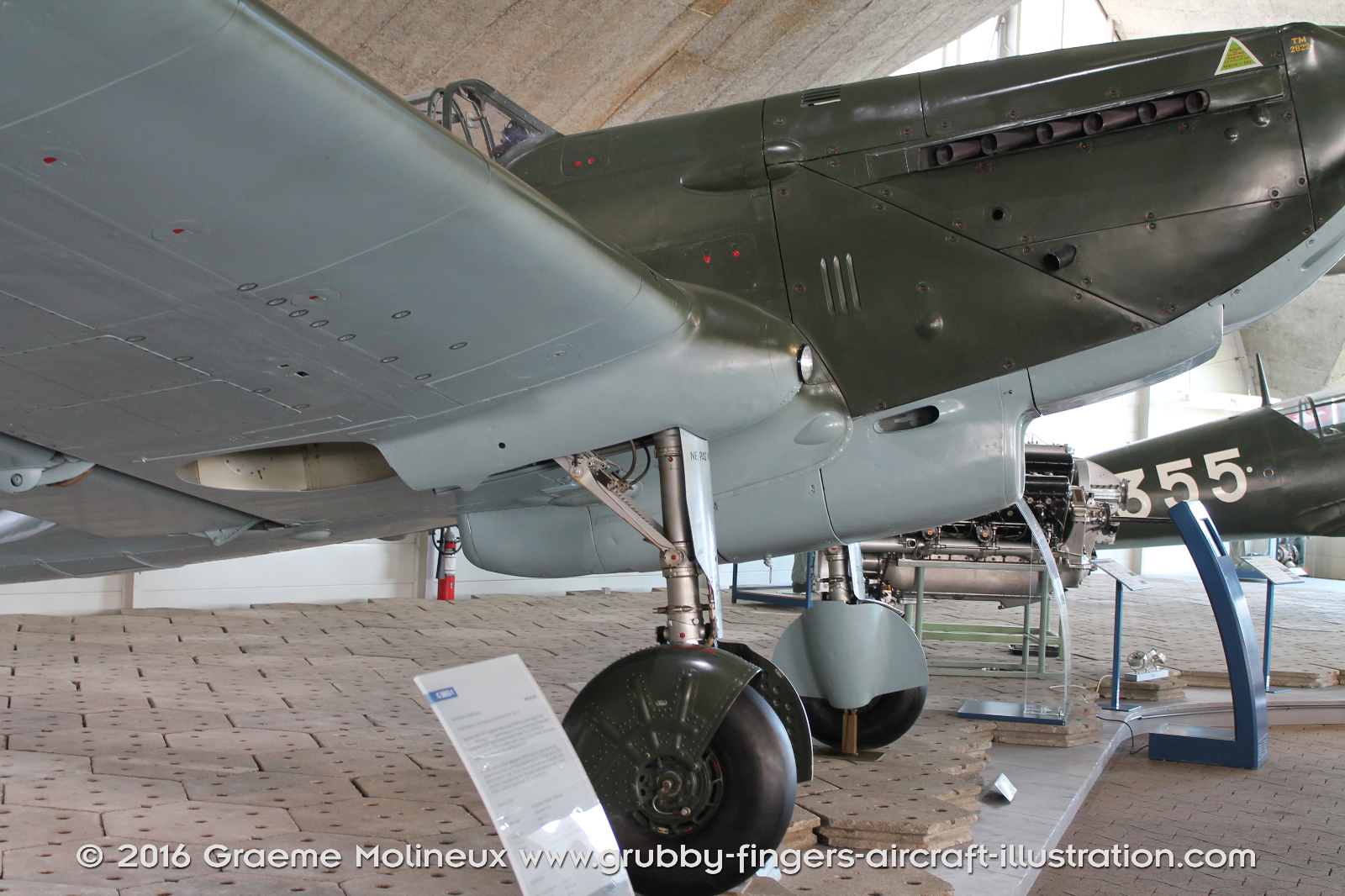 K+W_C-36_C-534_Swiss_Air_Force_Museum_2015_05_GrubbyFingers