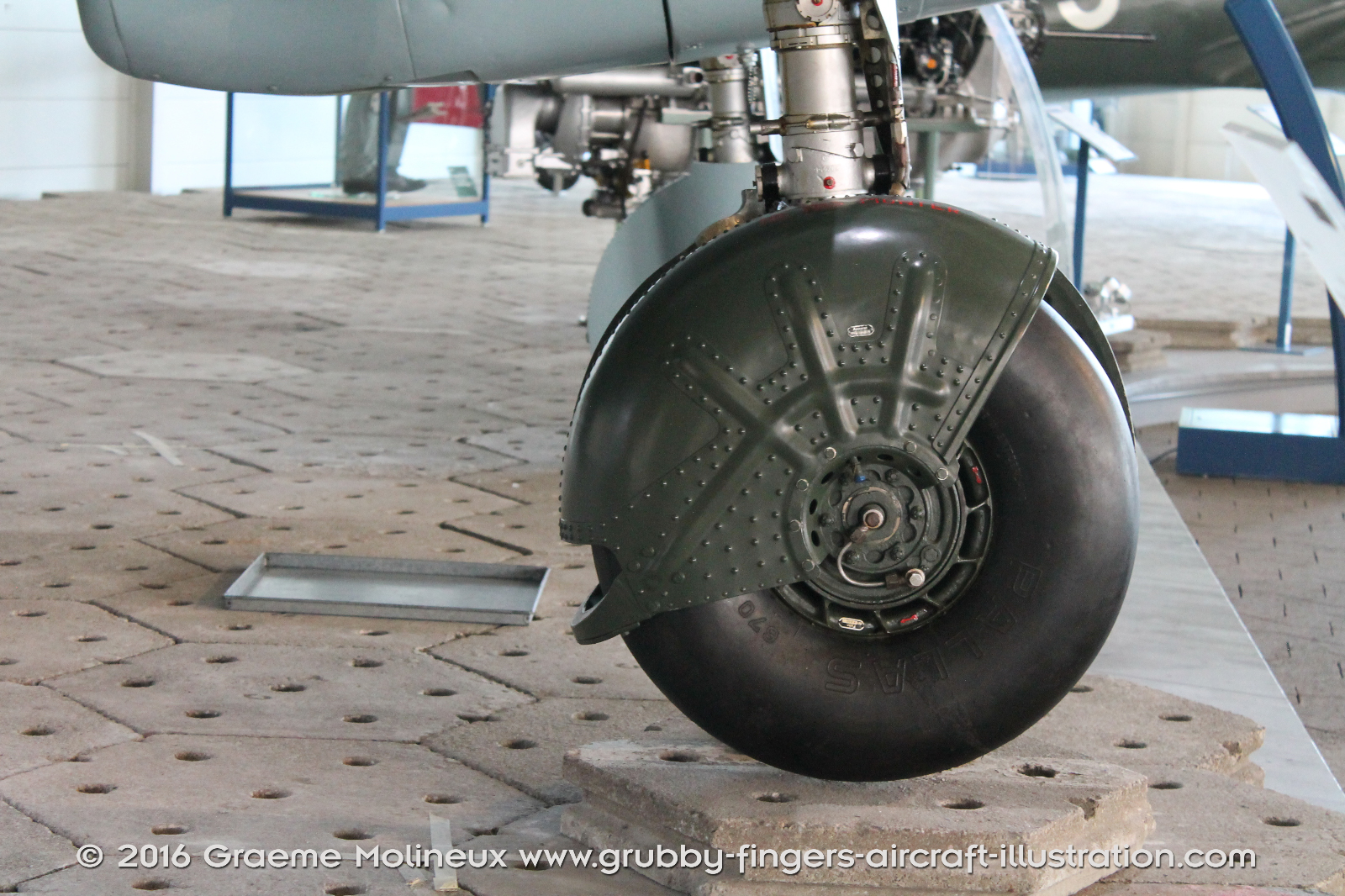 K+W_C-36_C-534_Swiss_Air_Force_Museum_2015_16_GrubbyFingers