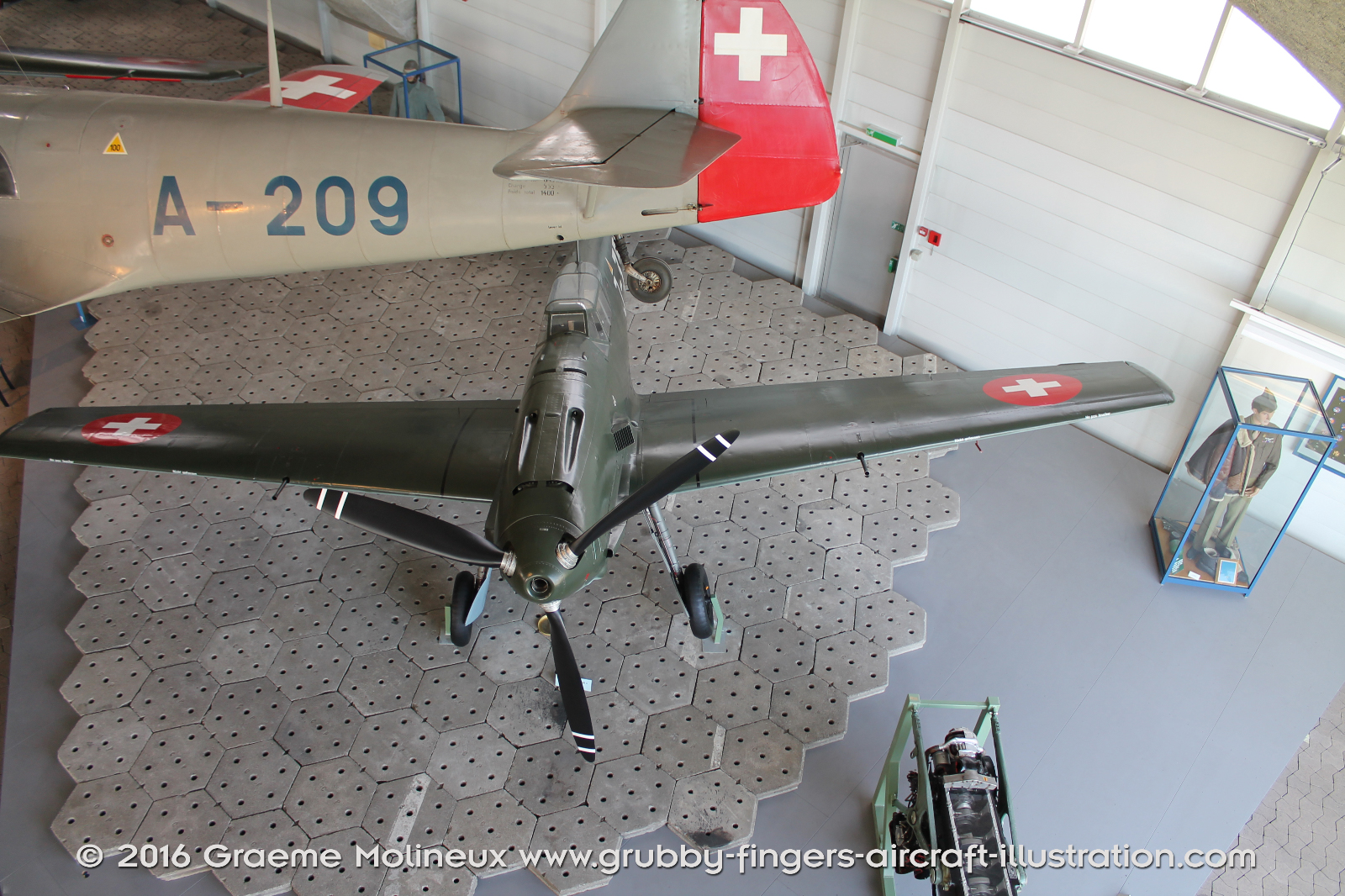 MESSERSCHMITT_BF_109E_J-355_Swiss_Air_Force_Museum_2015_02_GrubbyFingers