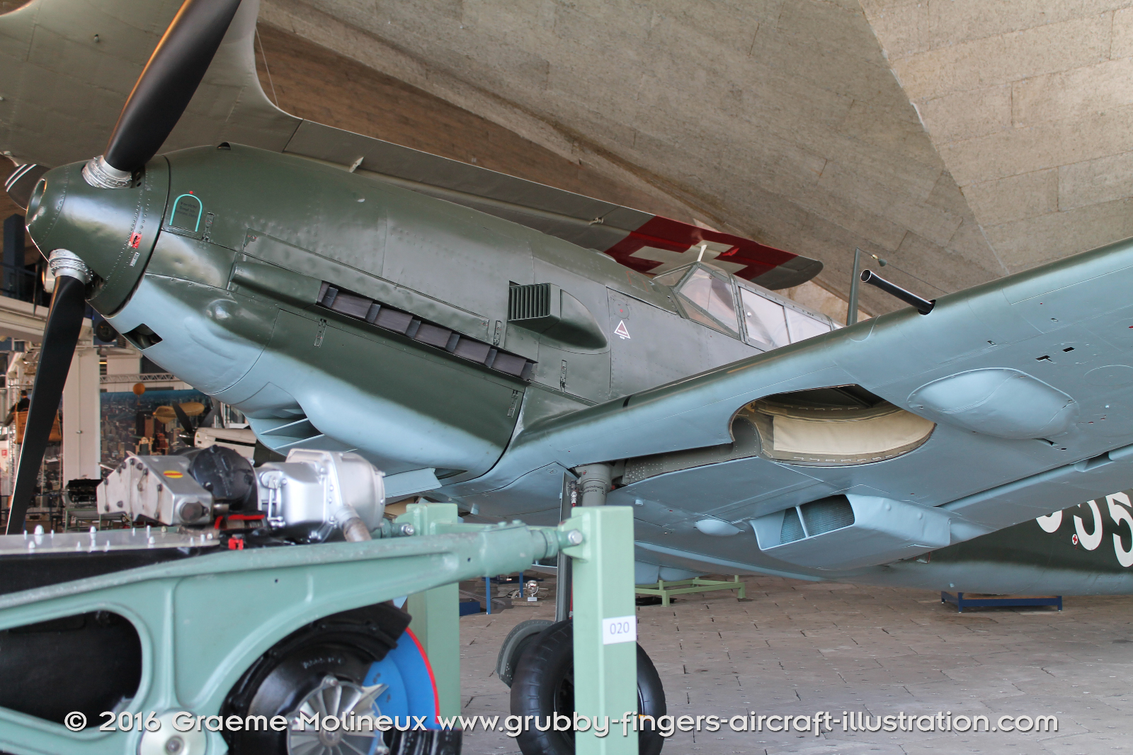 MESSERSCHMITT_BF_109E_J-355_Swiss_Air_Force_Museum_2015_09_GrubbyFingers