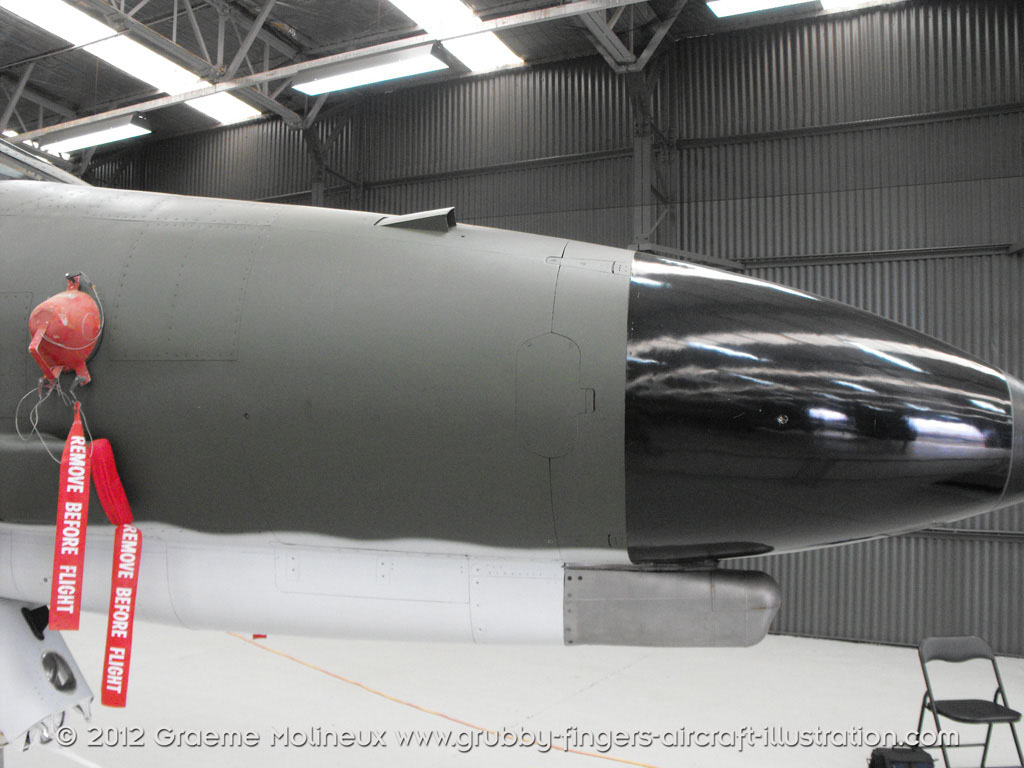 McDonnell_Douglas_F4-E_Phantom_97208_RAAF_Museum_walkaround_009