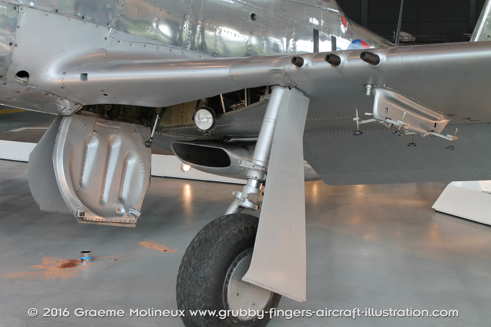 NAA_P-51D_Mustang_Walkaround_H-307_Dutch_Air_Force_2015_17_GraemeMolineux