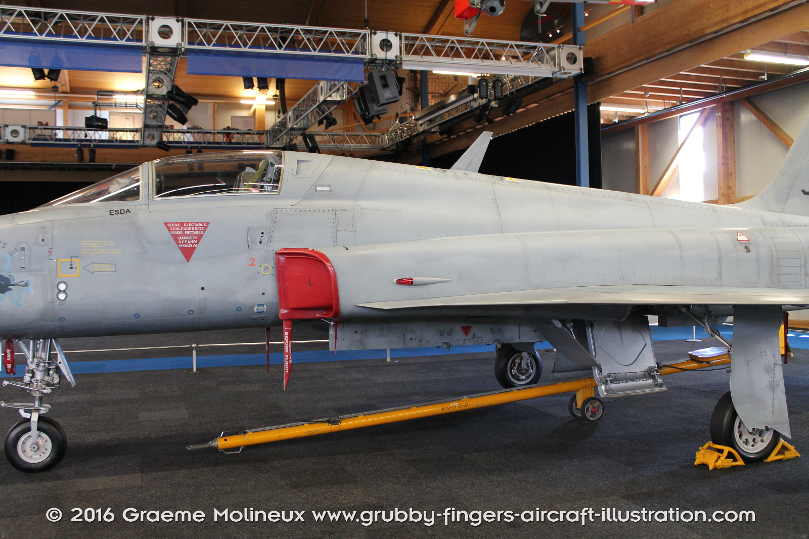NORTHROP_F-5E_Freedom_Fighter_J-3098_Swiss_Air_Force_Museum_2015_22_GrubbyFingers