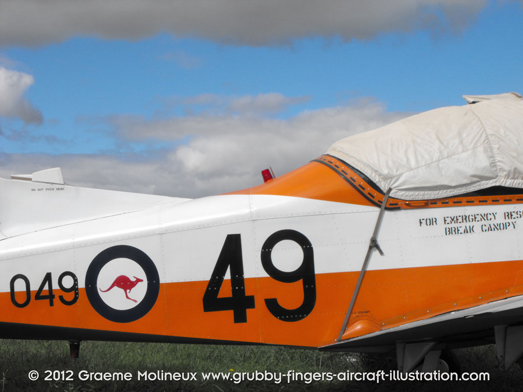 PAC_CT-4_Airtrainer_VH-PTM_Lilydale_016