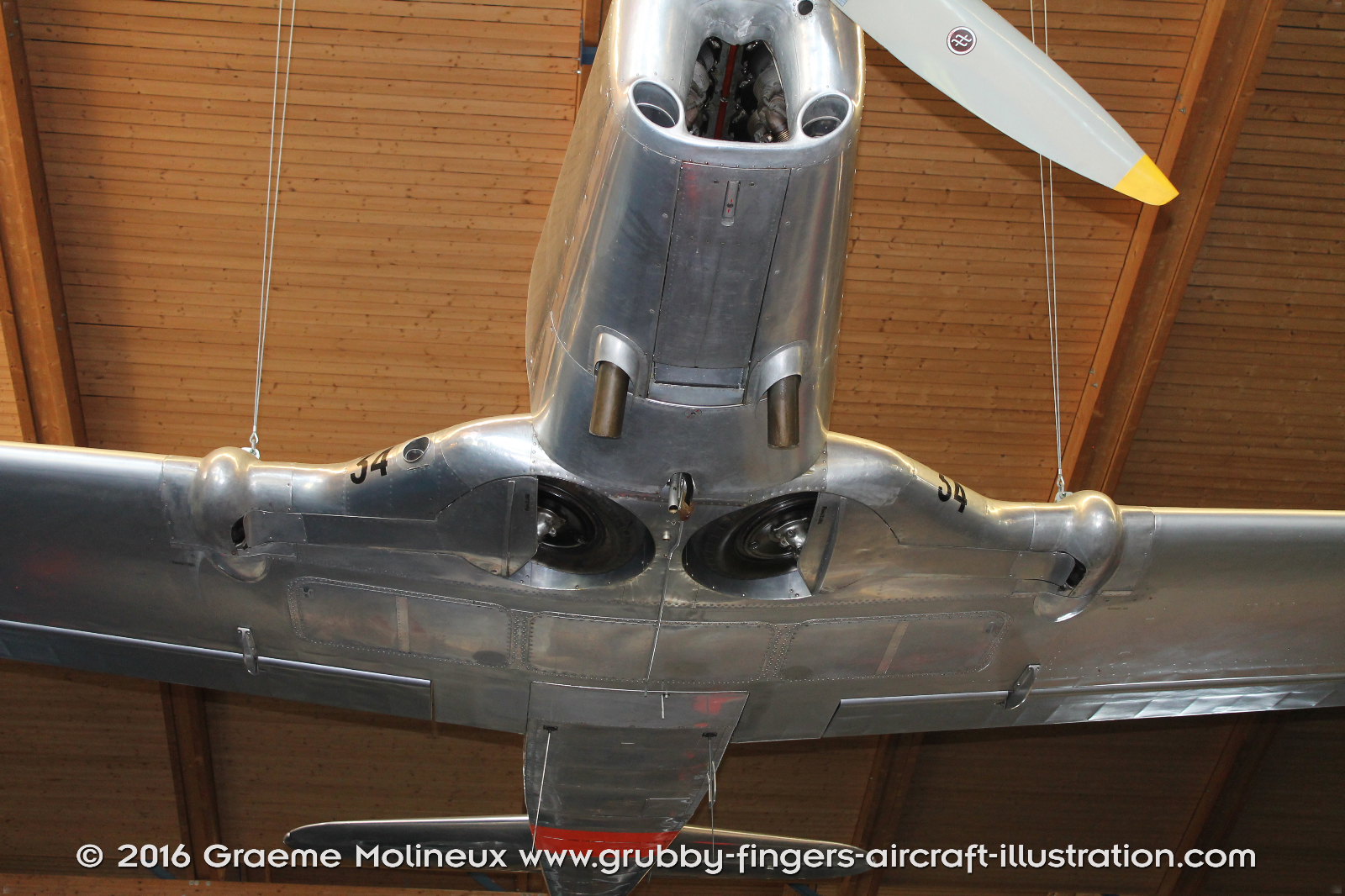 PILATUS_P-2_U-134_Swiss_Air_Force_Museum_2015_15_GrubbyFingers