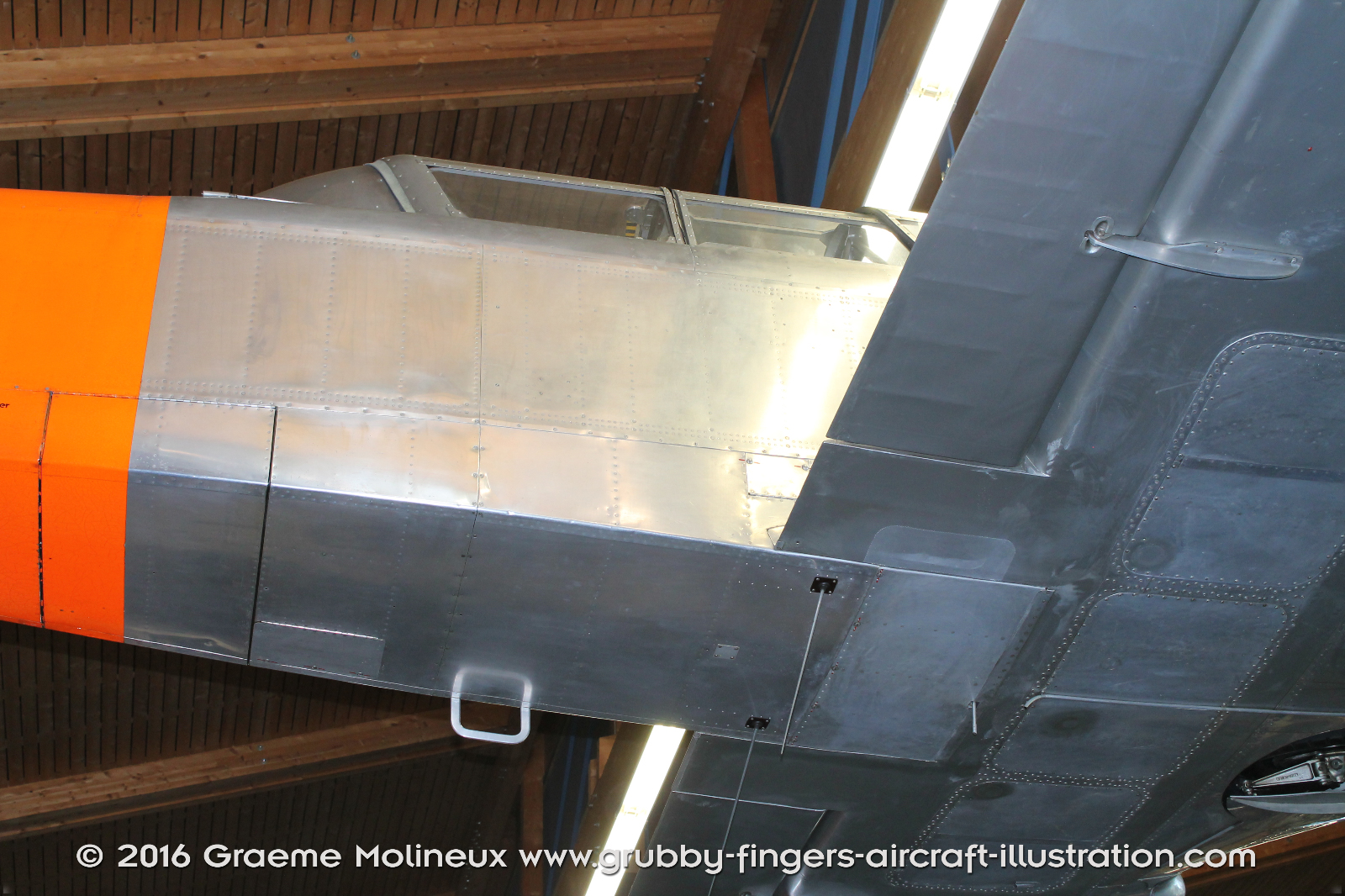 PILATUS_P-2_U-134_Swiss_Air_Force_Museum_2015_19_GrubbyFingers