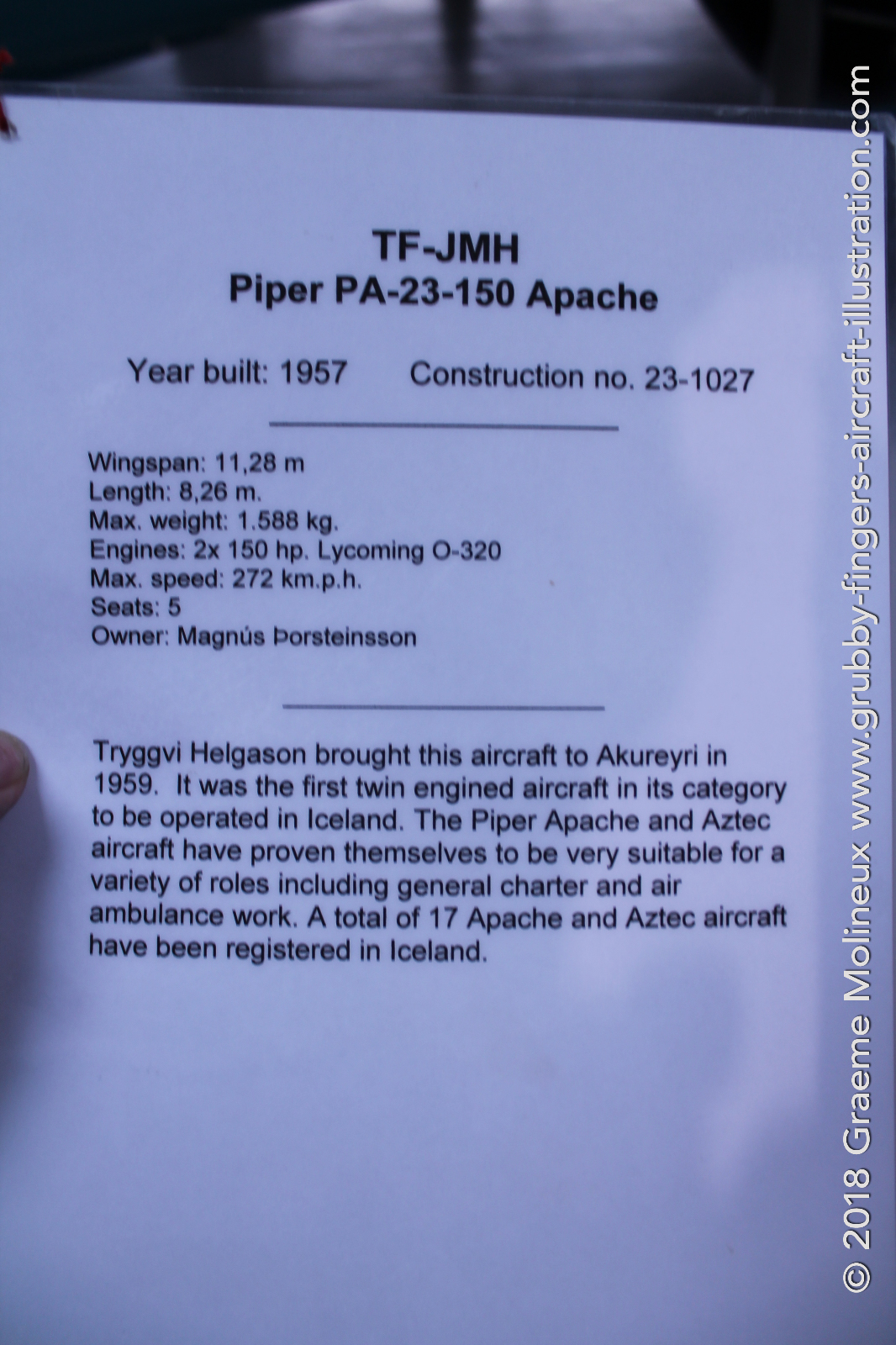 Piper%20PA-23%20Apache%20TF-JMH%20Iceland%202017%20003%20Graeme%20Molineux