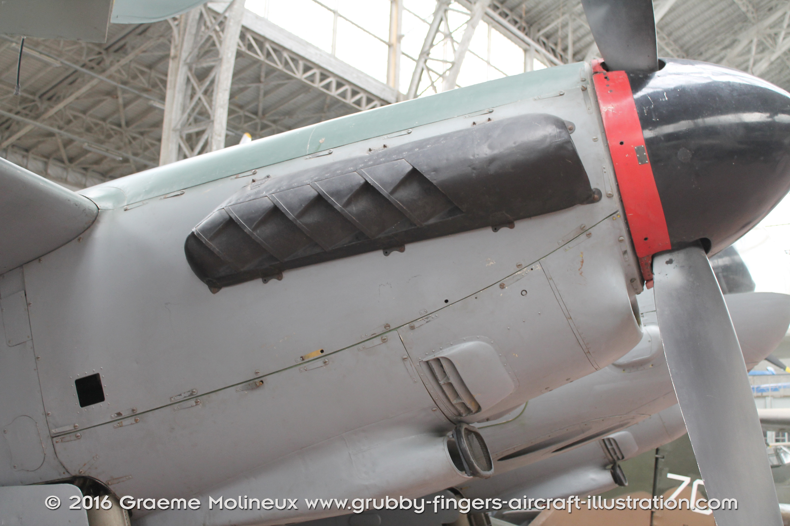 de_Havilland_Mosquito_Walkaround_Mk30_MB-42_Belgian_Air_Force_Museum_2015_23_GraemeMolineux