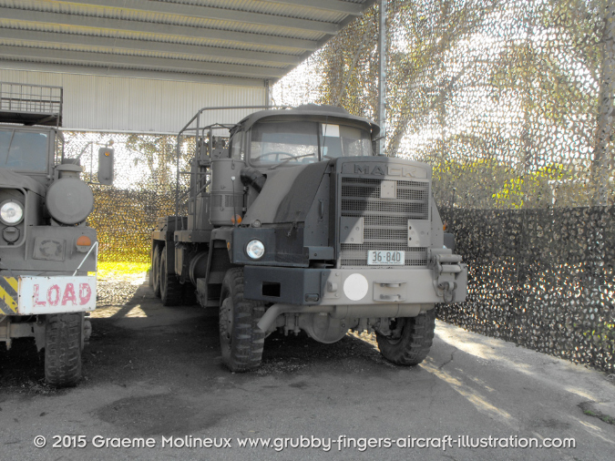 Army_Museum_Bandiana_2014-08%20GrubbyFingers