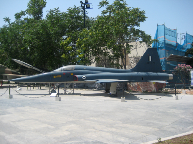 Athens_War_Museum_03_GrubbyFingers