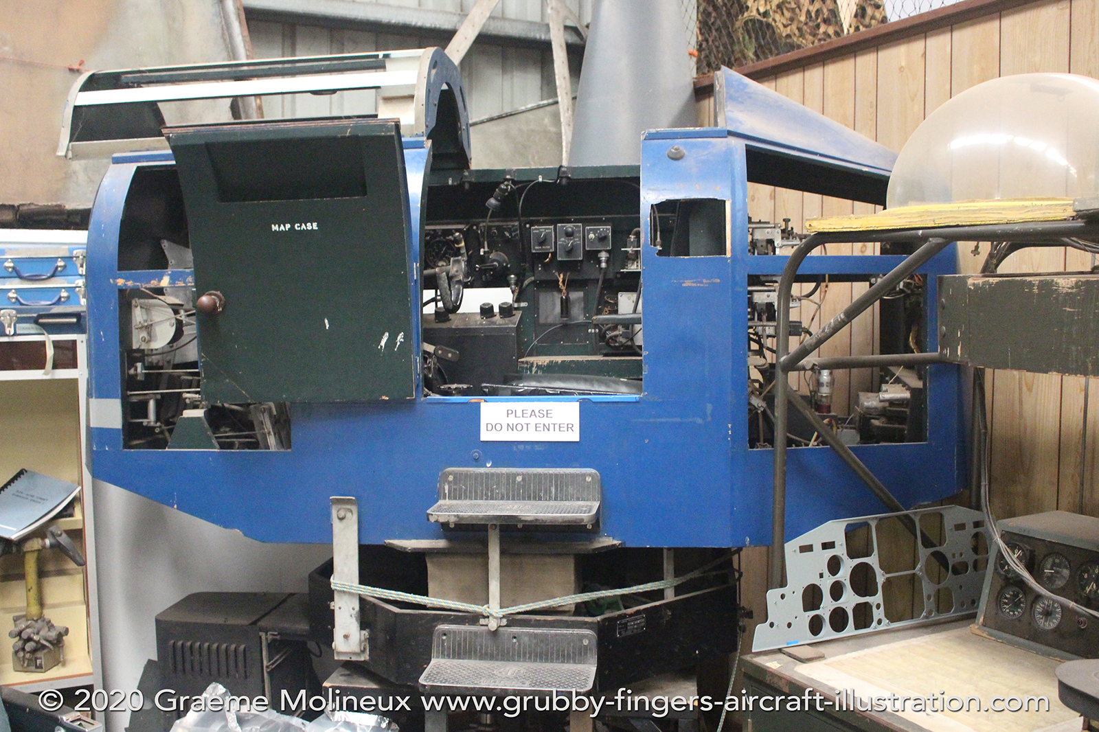 %_tempFileNameGippsland%20Armed%20Forces%20Museum%2009%20GraemeMolineux%