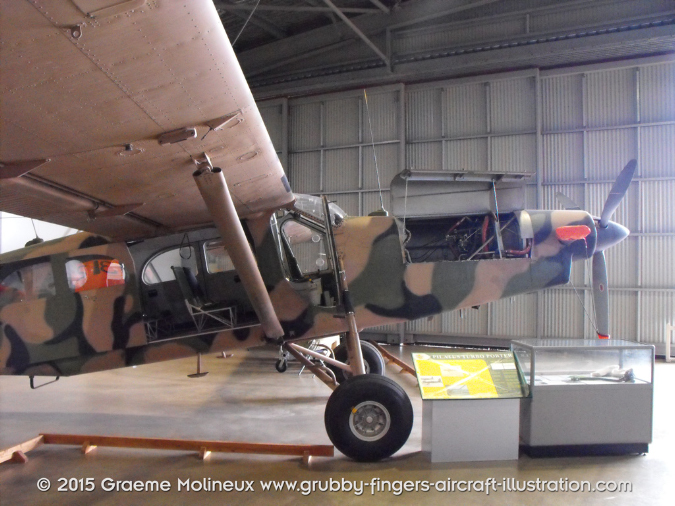 Australian_Army_Flying_Museum_Oakey_2010_11_GrubbyFingers