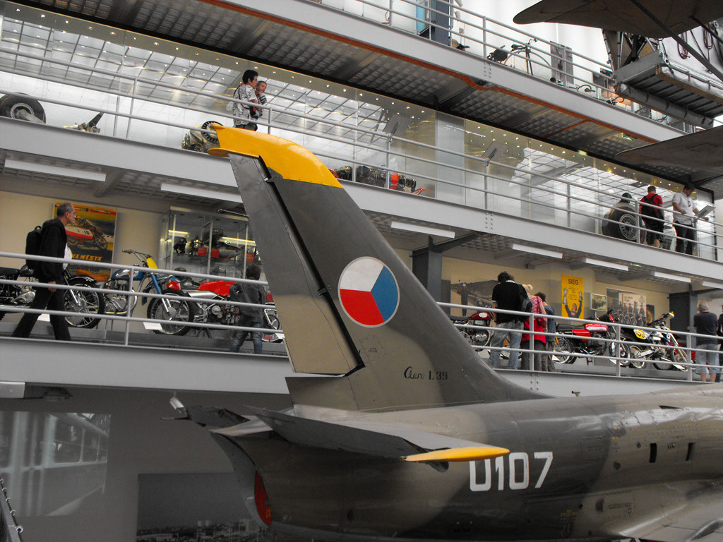 Aero_L-39_Albatros_Prague_033