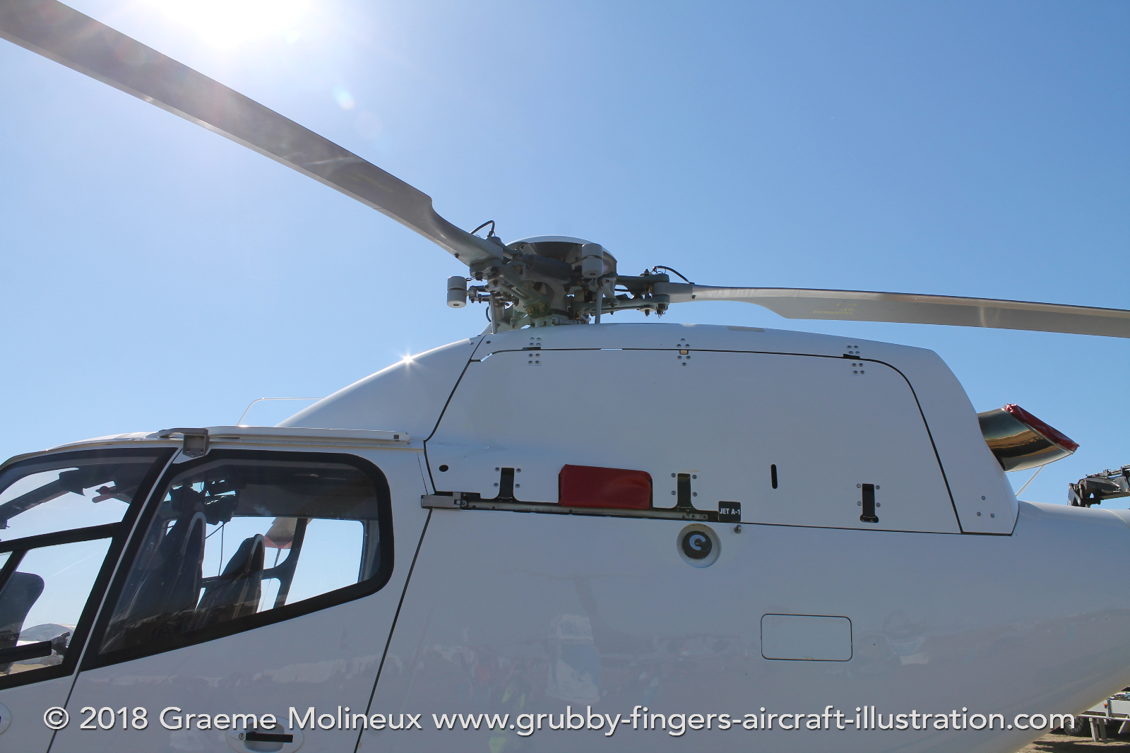 Airbus%20H120%20Colibri%20VH-JDZ%20Avalon%202017%2054%20Graeme%20Molineux