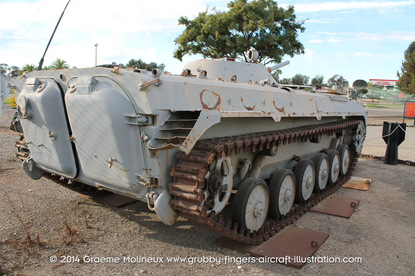 BMP1_Miramar_Walkaround_04_GrubbyFingers