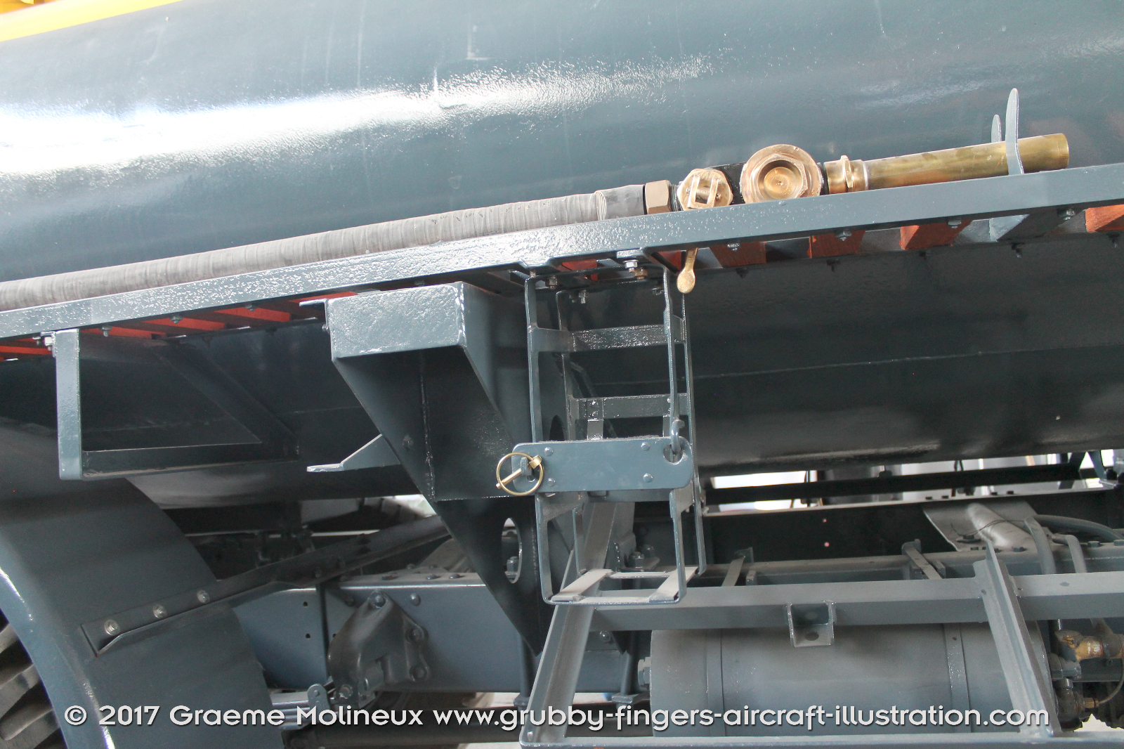 Bedford%20QL%20Refuelling%20Truck%20Walkaround%20RAF206180%20UAS%202017%20029%20Graeme%20Molineux