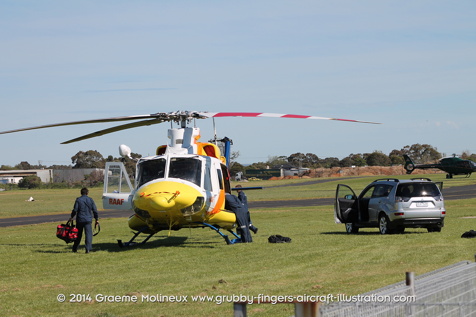 %_tempFileNameBell_412_VH-NSV_CHC_Moorabbin_07_GrubbyFingers%