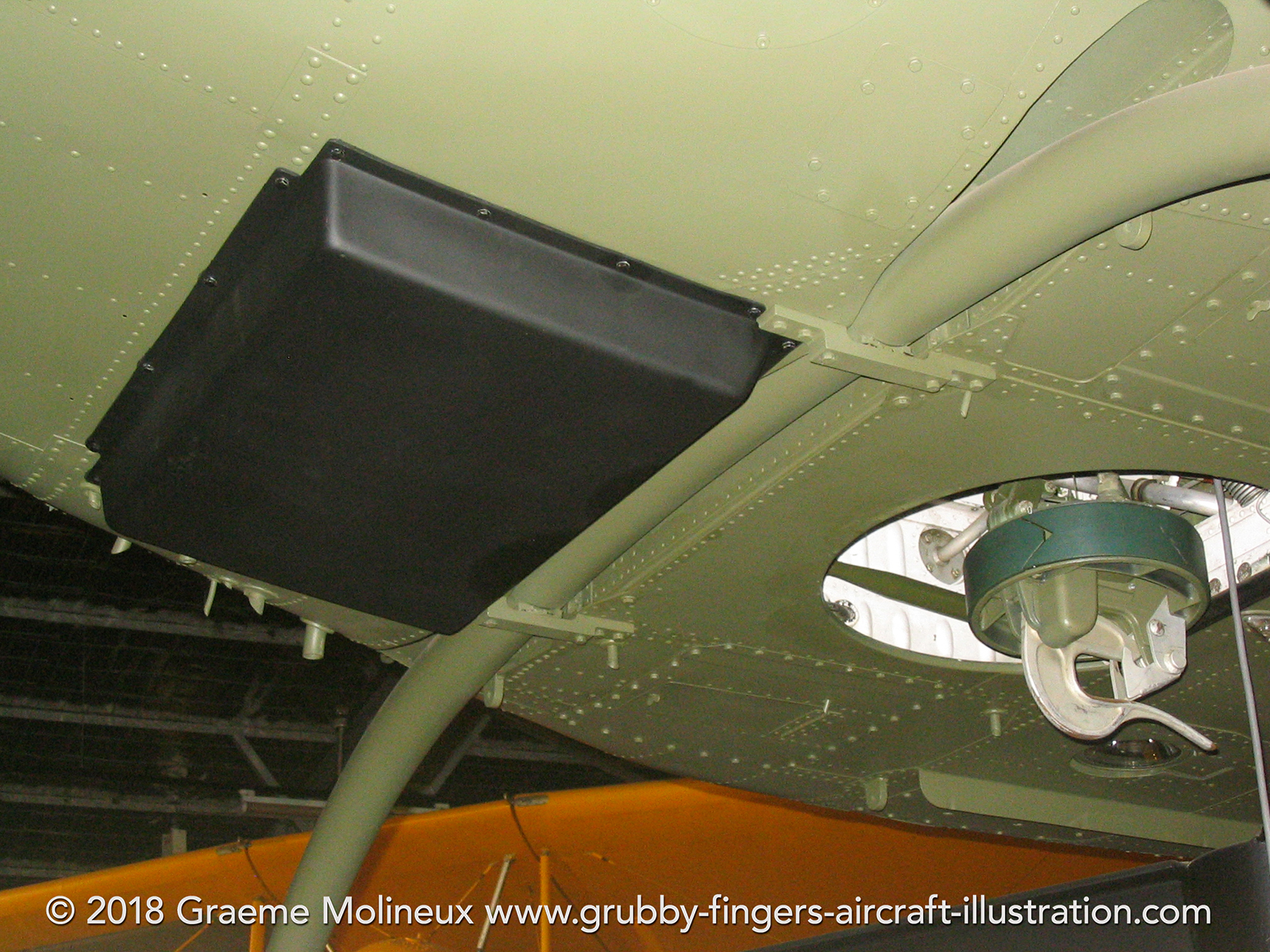 %_tempFileNameBell%20UH-1B%20A2-1020%20RAAF%20Point%20Cook%202007%2001%20GraemeMolineux%