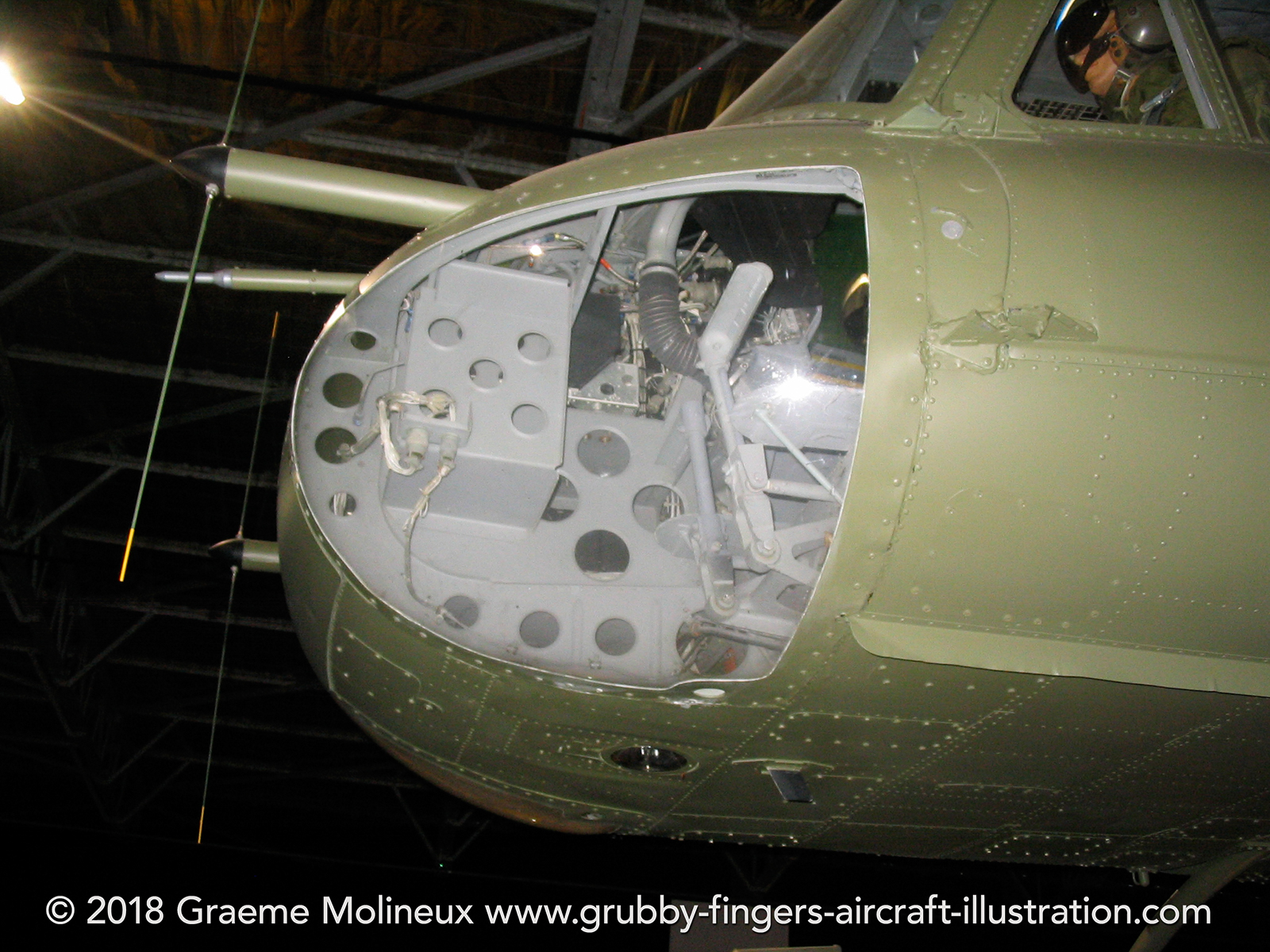 %_tempFileNameBell%20UH-1B%20A2-1020%20RAAF%20Point%20Cook%202007%2012%20GraemeMolineux%