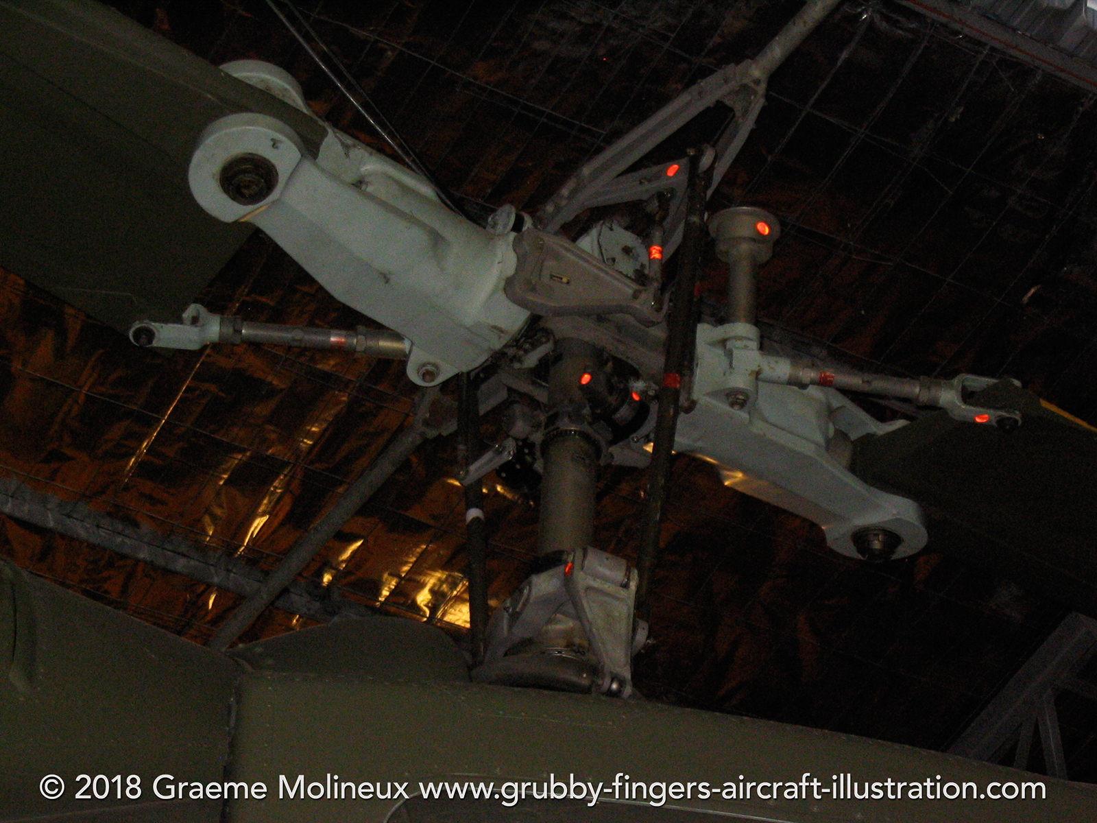 %_tempFileNameBell%20UH-1B%20A2-1020%20RAAF%20Point%20Cook%202007%2027%20GraemeMolineux%