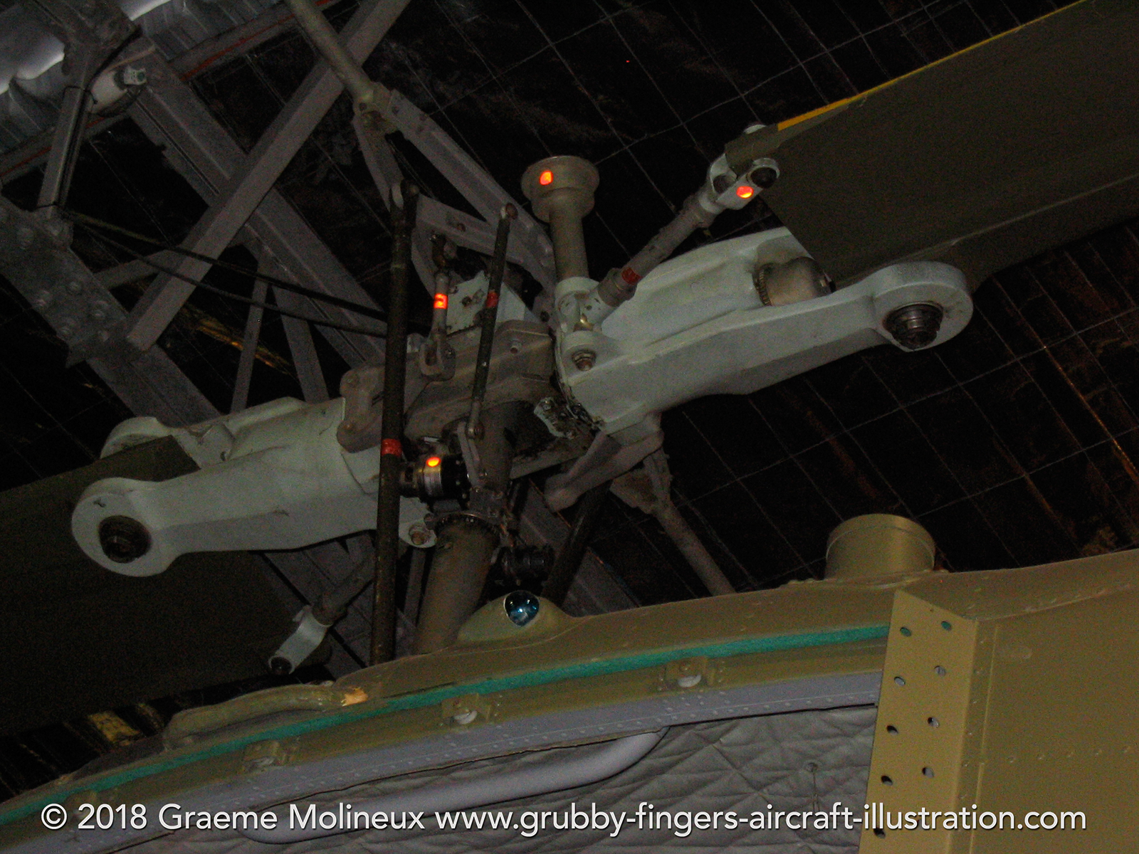 %_tempFileNameBell%20UH-1B%20A2-1020%20RAAF%20Point%20Cook%202007%2028%20GraemeMolineux%