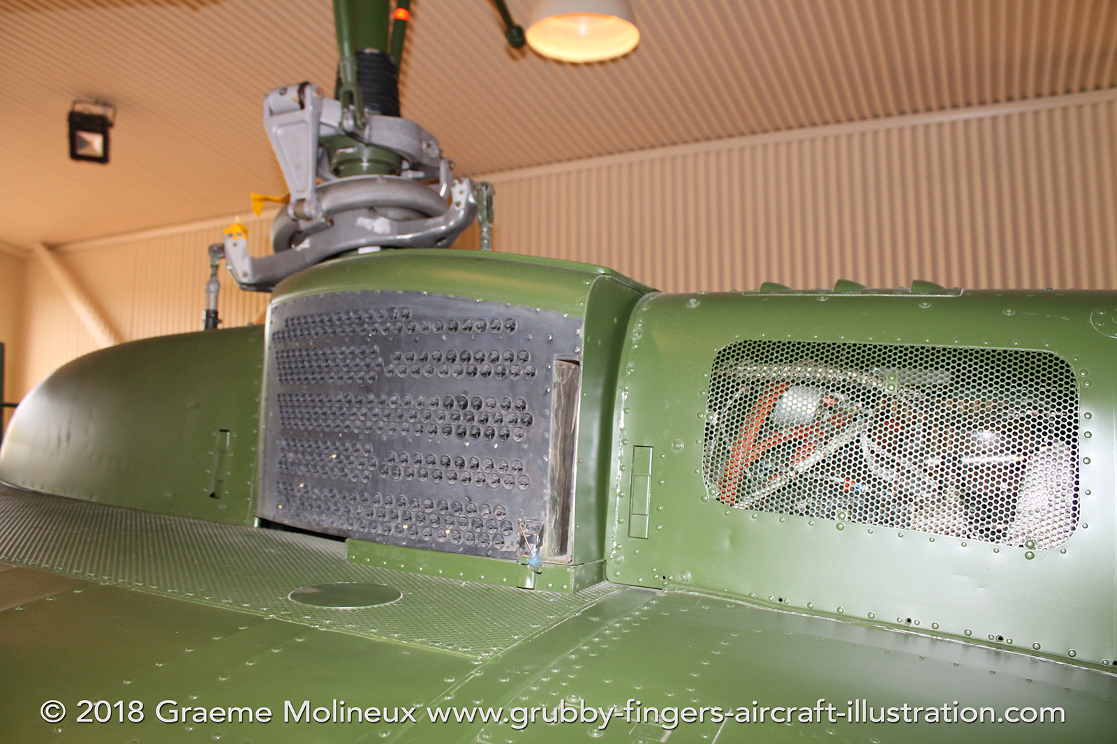 %_tempFileNameBell%20UH-1H%20Iroquois%20A2-489%20RAAF%20Port%20Pirie%20RSL%202016%2030%20GraemeMolineux%