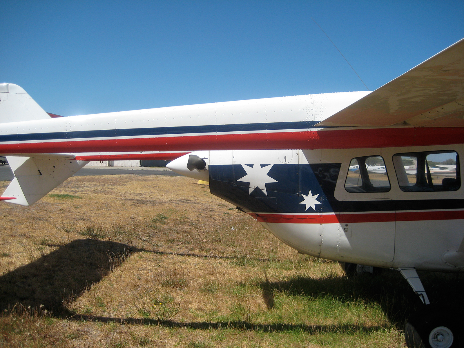 %_tempFileNameCessna%20336%20VH-GKY%20Moorabbin%202009%2004%20GraemeMolineux%