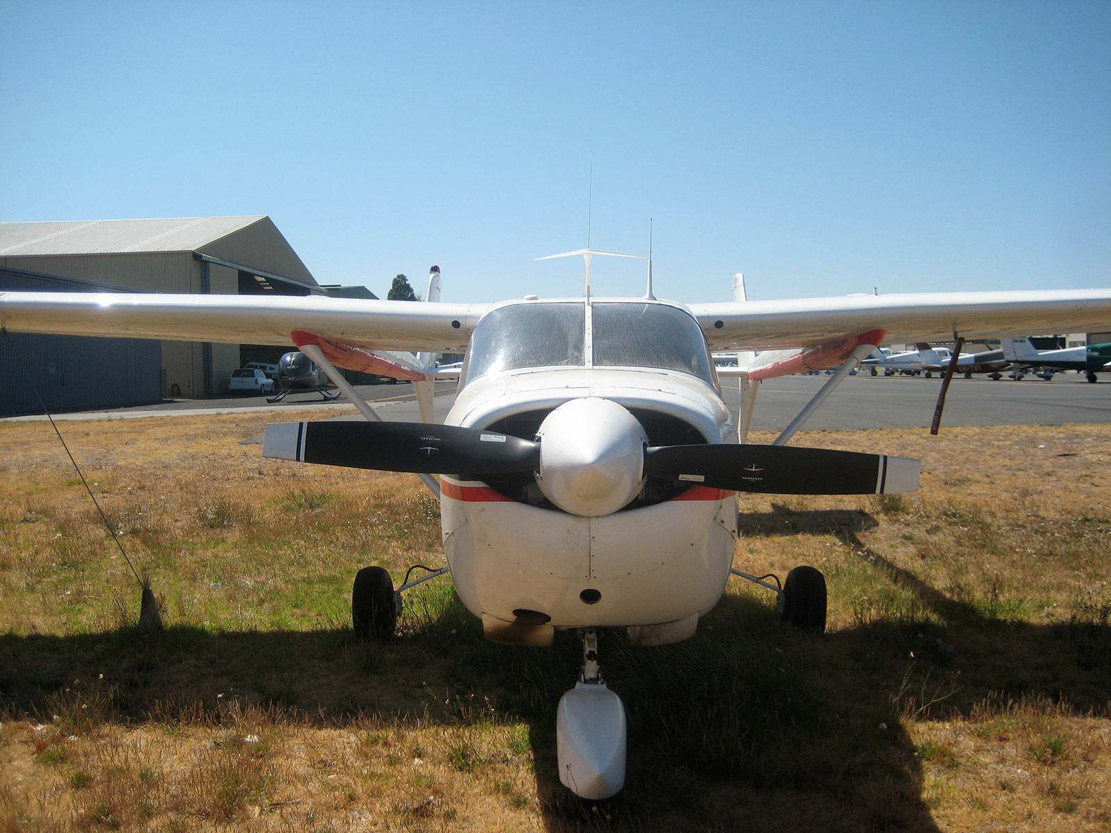 %_tempFileNameCessna%20336%20VH-GKY%20Moorabbin%202009%2015%20GraemeMolineux%