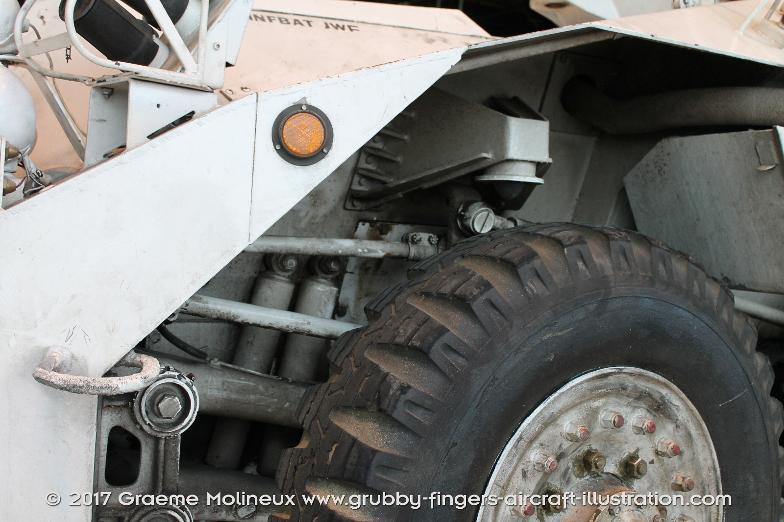DAF%20YP-408%20APC%20Walkaround%20KN%2085-88%20Netherlands%202015%20%2010%20Graeme%20Molineux