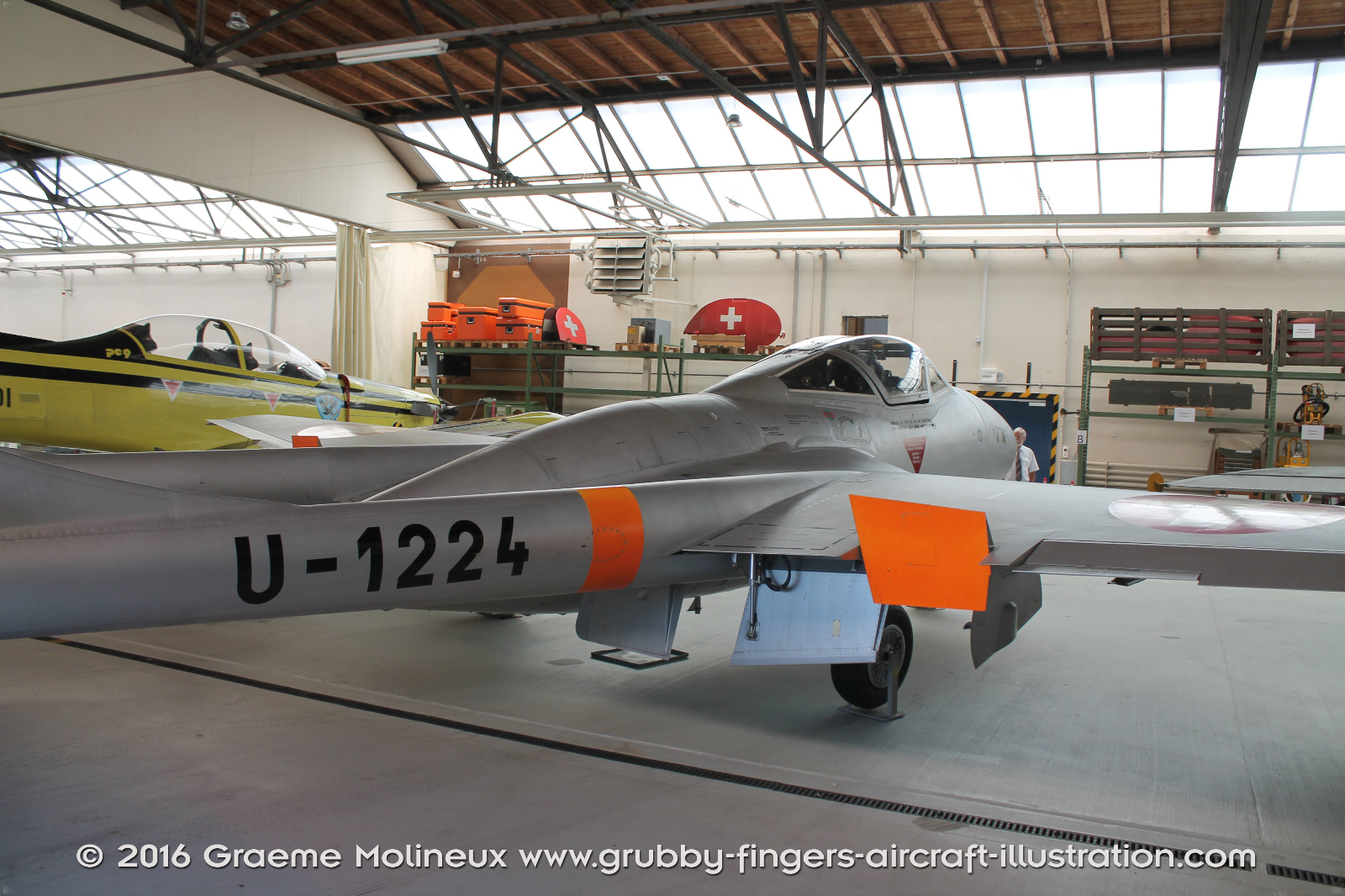 DE%20HAVILLAND%20-%20DH.115%20VAMPIRE%20TRAINER-%20WALKAROUND%20-%20U-1224J%20-%20SWISS%20-%202015%20-%2004%20-%20GrubbyFingers