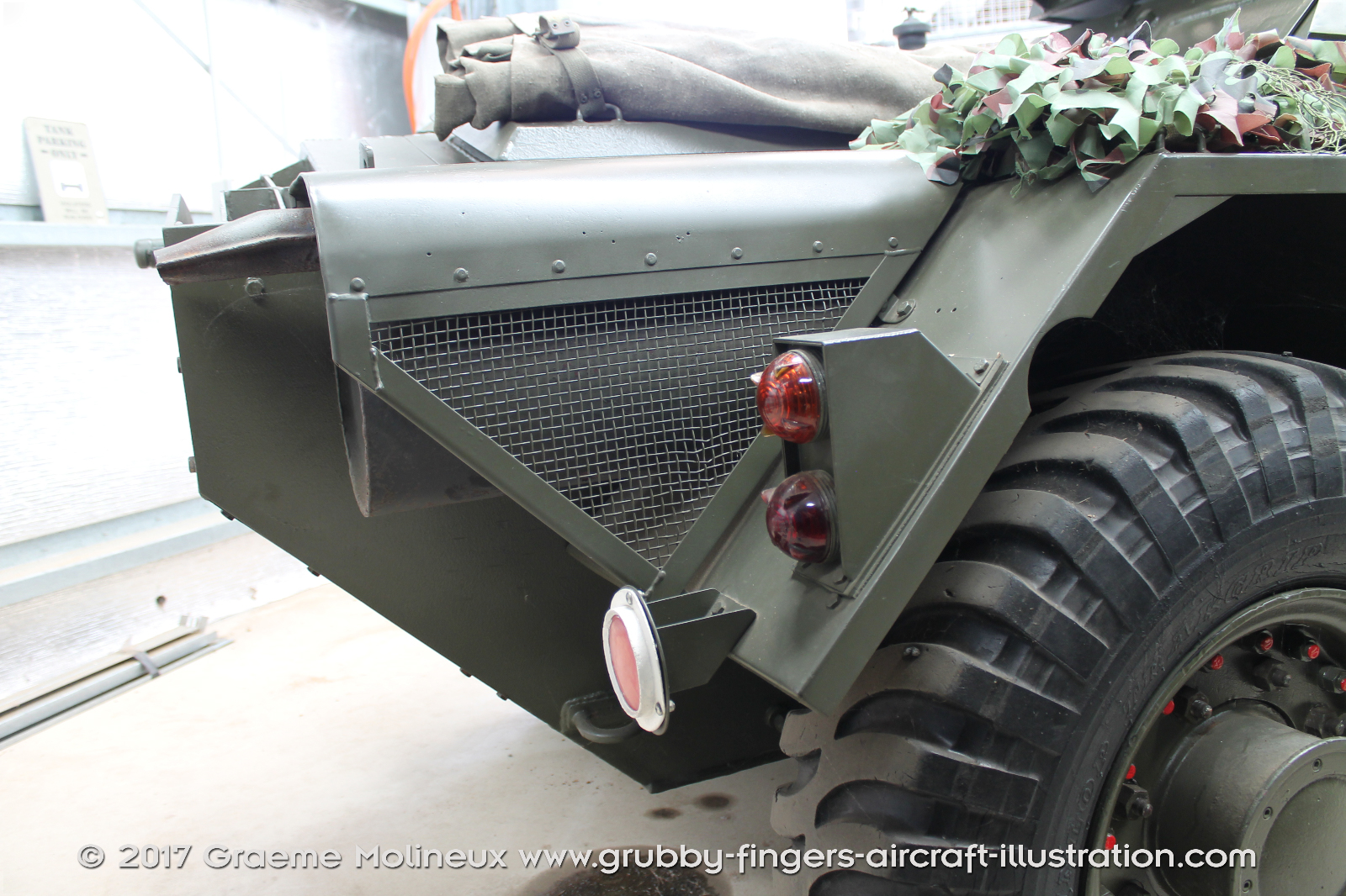 Daimler%20Ferret%20Scout%20Car%20MkII%20Walkaround%2002%20CC%2071%20British%20Army%20AAAM%202016%2031%20Graeme%20Molineux