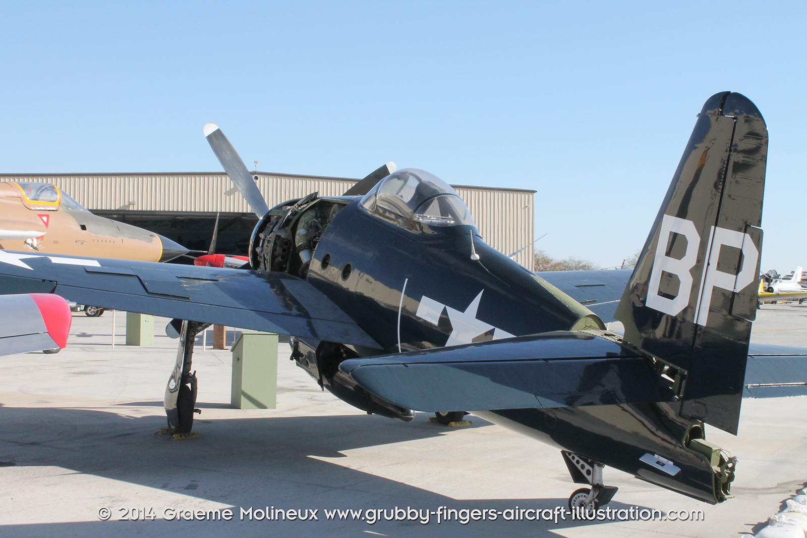 %_tempFileNameGrumman_F8F_Bearcat_NL700A_USN_Palm_Springs_Walkaround_06_GrubbyFingers%
