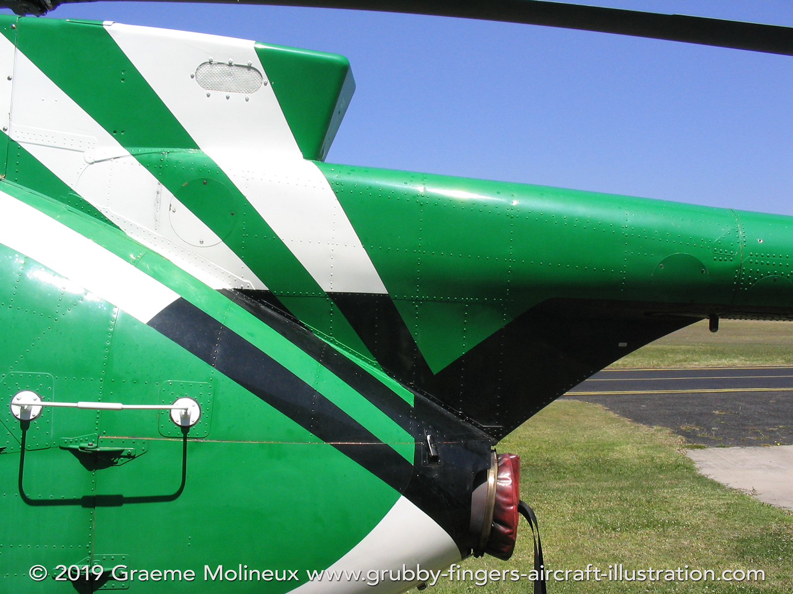 %_tempFileNameHughes%20500D%20VH-CSY%20Coffs%20Harbour%2035%20GraemeMolineux%