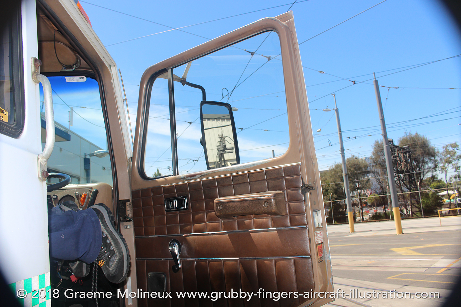 %_tempFileNameInternational%20ACCO%20Tramways%20Recovery%20Vehicle%20R10%20PVN867%20Southbank%202018%20354%20GraemeMolineux%