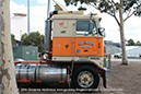 %_tempFileNameKenworth_K123_Cabover_Walkaround_16676-H_Peaches_and_Cream_2014_05_GrubbyFingers%