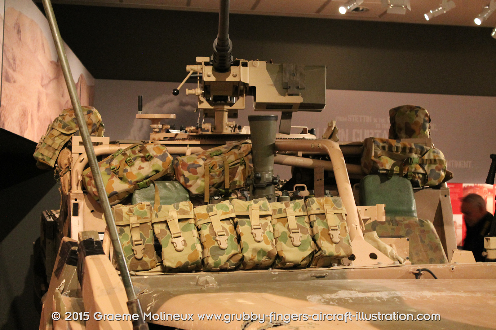 %_tempFileNameLAND%20ROVER%20Perentie%20LRPV%20Walkaround%20150%20AWM%202014%2009%20GrubbyFingers%