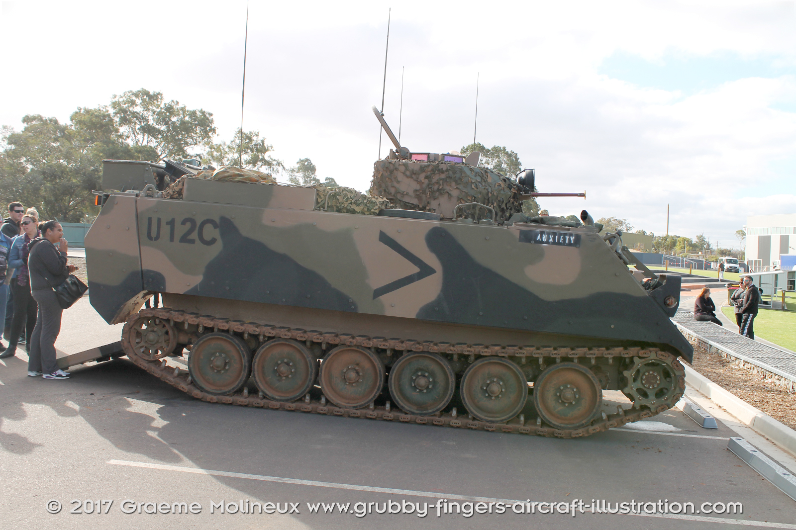 M113AS4%20APC%20296577%20Army%20Port%20Agusta%202016%2006%20Graeme%20Molineux