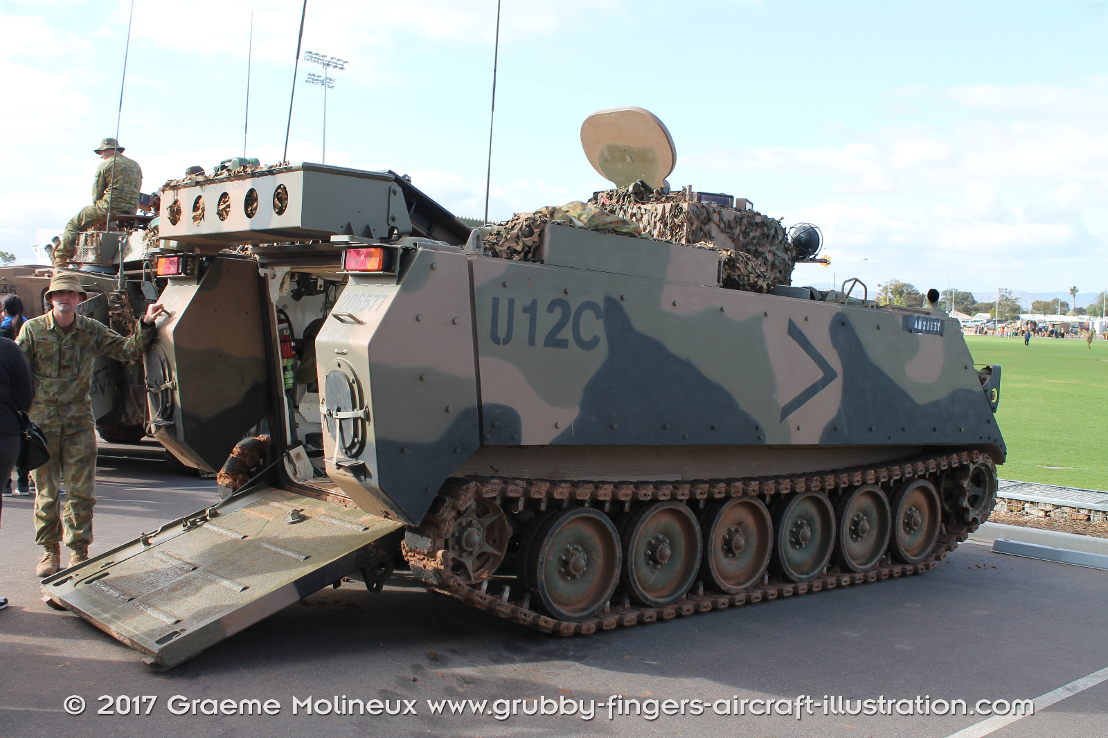 M113AS4%20APC%20296577%20Army%20Port%20Agusta%202016%2007%20Graeme%20Molineux