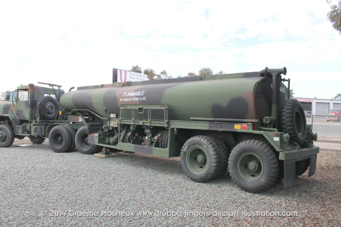 M939_Tractor_M970_Fuel_Trailer_USMC_Miramar_125_GrubbyFingers