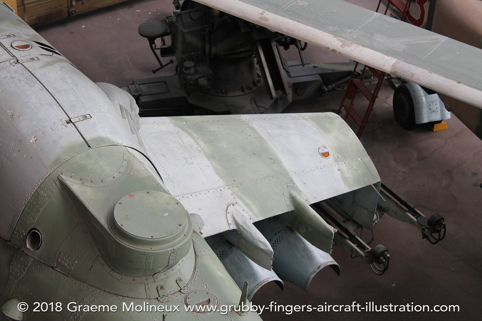 %_tempFileNameMIL%20MI-24D%20Hind%20East%20German%20Belgium%202015%2004%20GraemeMolineux%